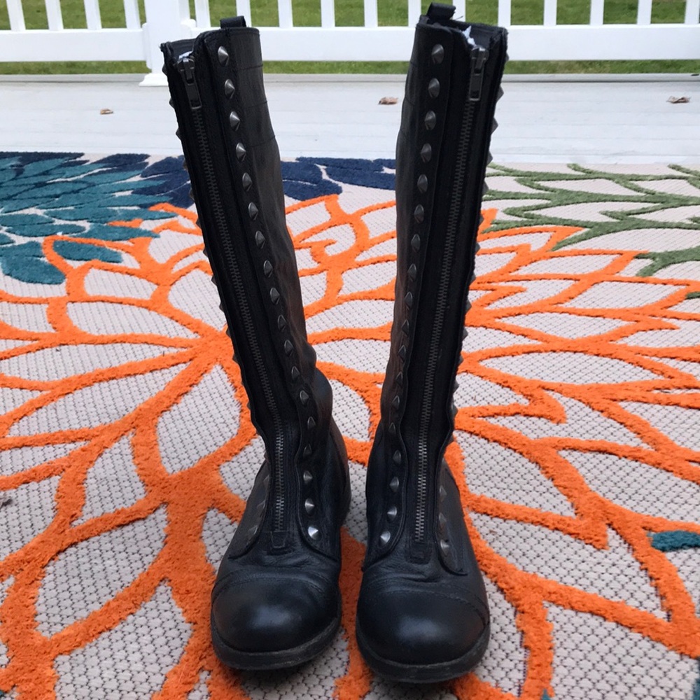 Kensie Black Leather Studded Boots 7.5